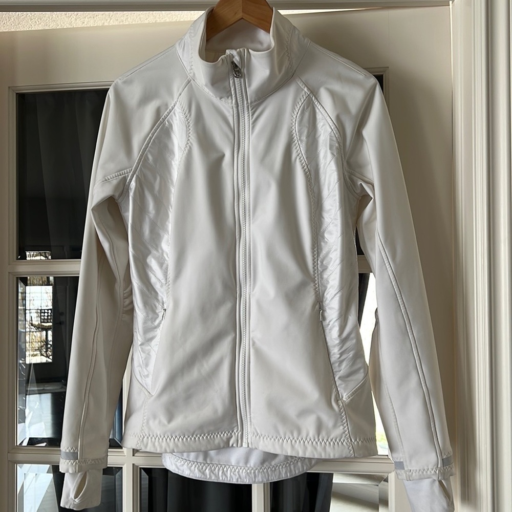 Ladies Lululemon light weight jacket